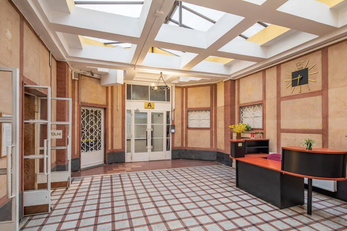 Newly Designed Central Studio Budapest Exterior photo